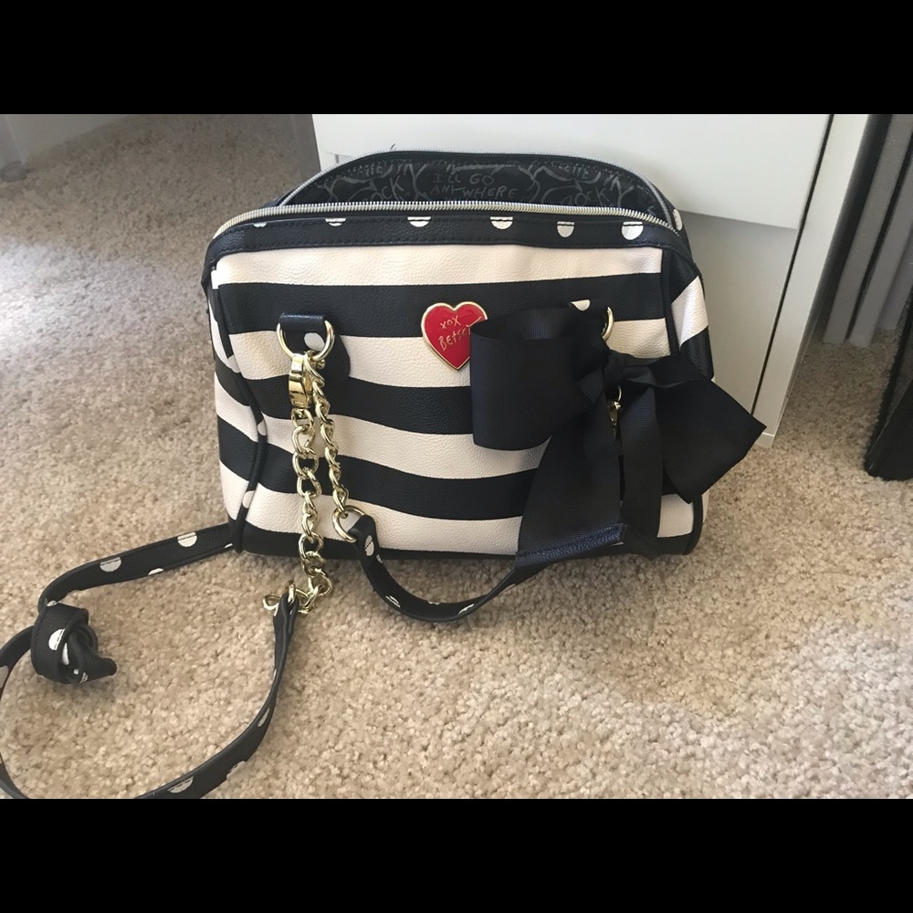 Betsey Johnson shoulder bag